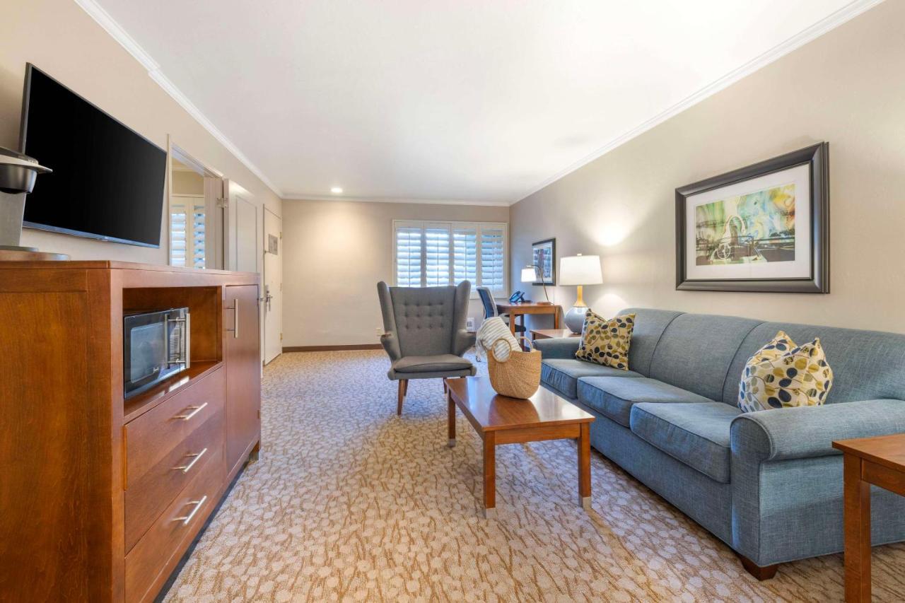 Best Western Plus Beach View Lodge Carlsbad Bagian luar foto