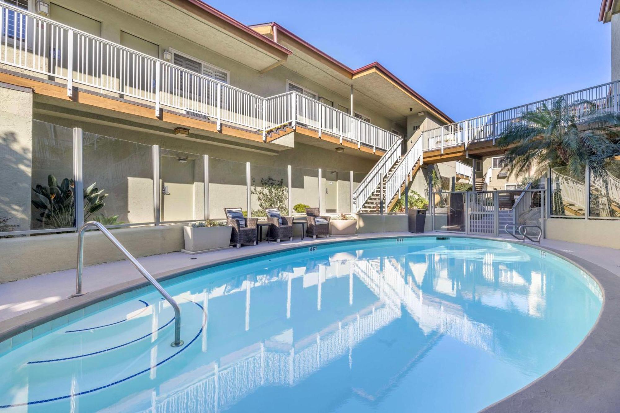 Best Western Plus Beach View Lodge Carlsbad Bagian luar foto