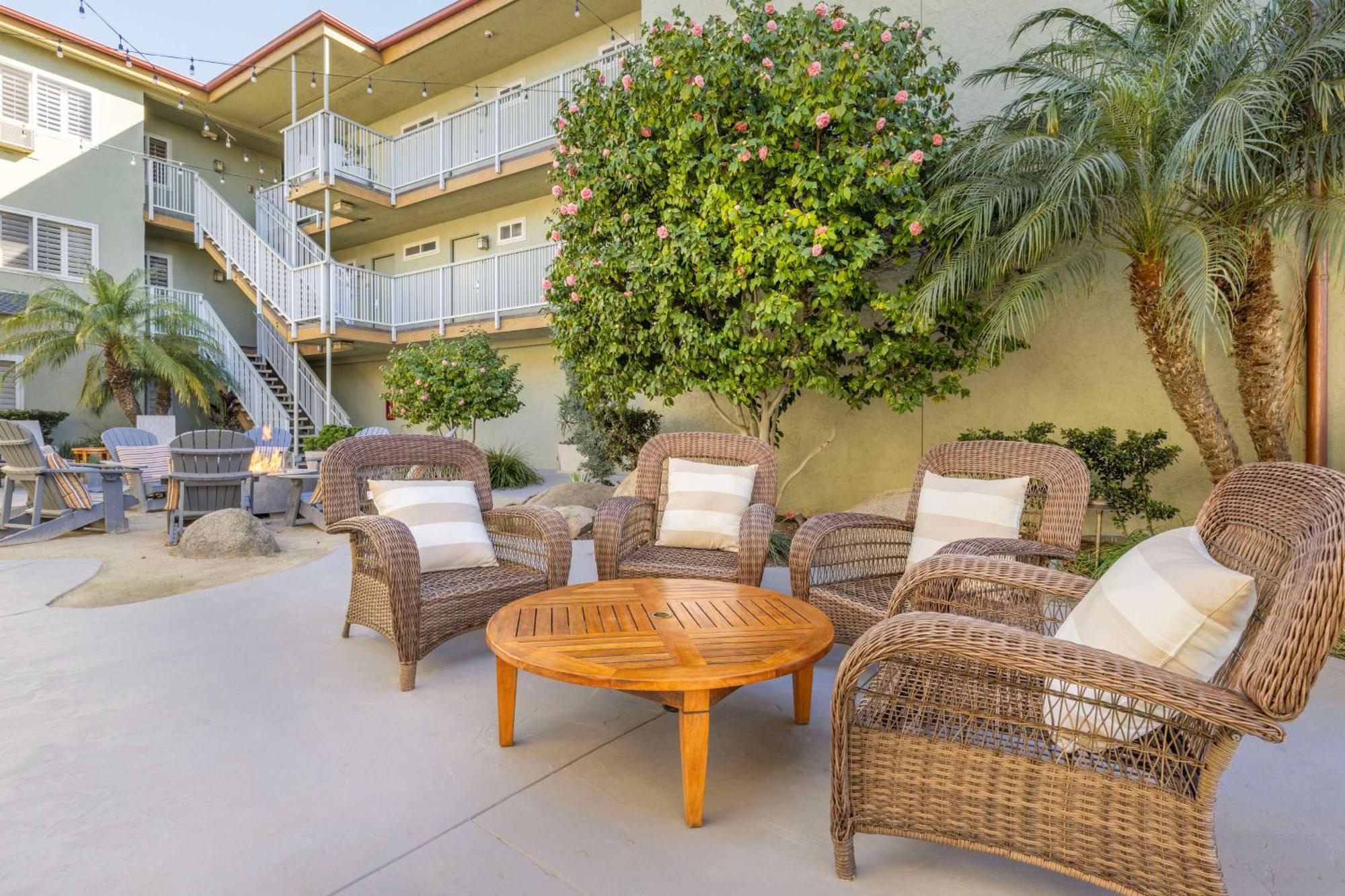 Best Western Plus Beach View Lodge Carlsbad Bagian luar foto