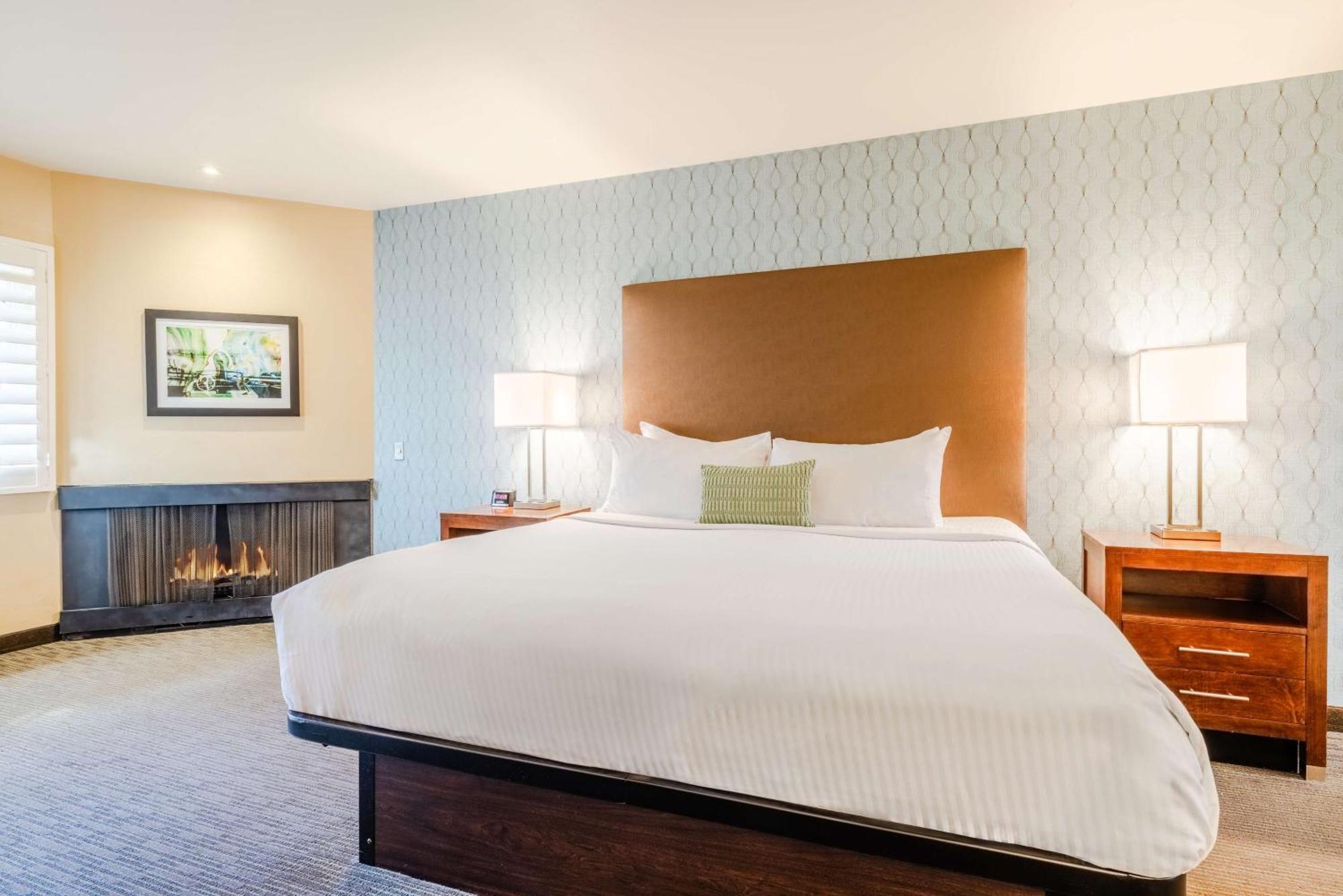 Best Western Plus Beach View Lodge Carlsbad Bagian luar foto